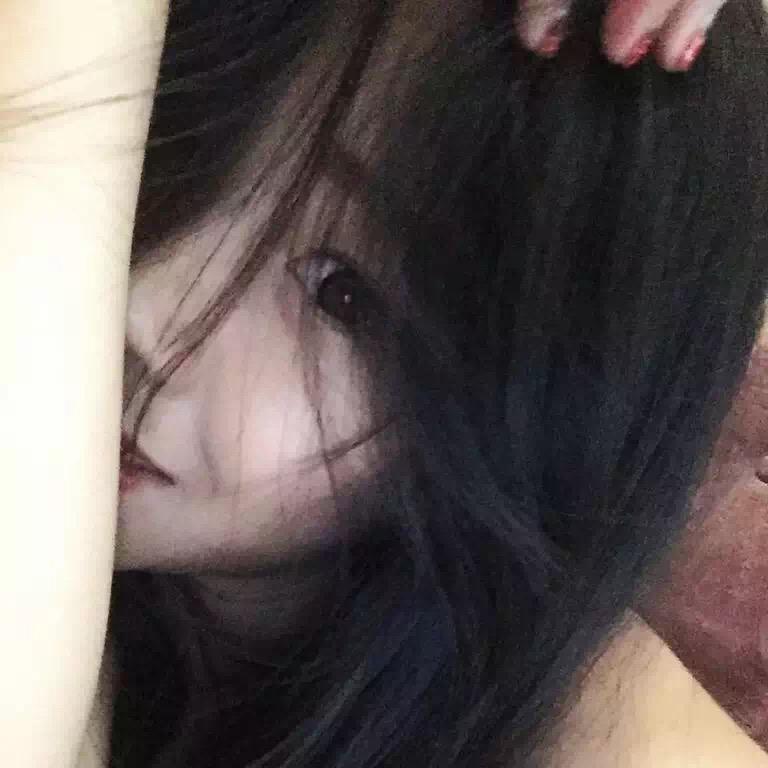 性感小虎牙👧