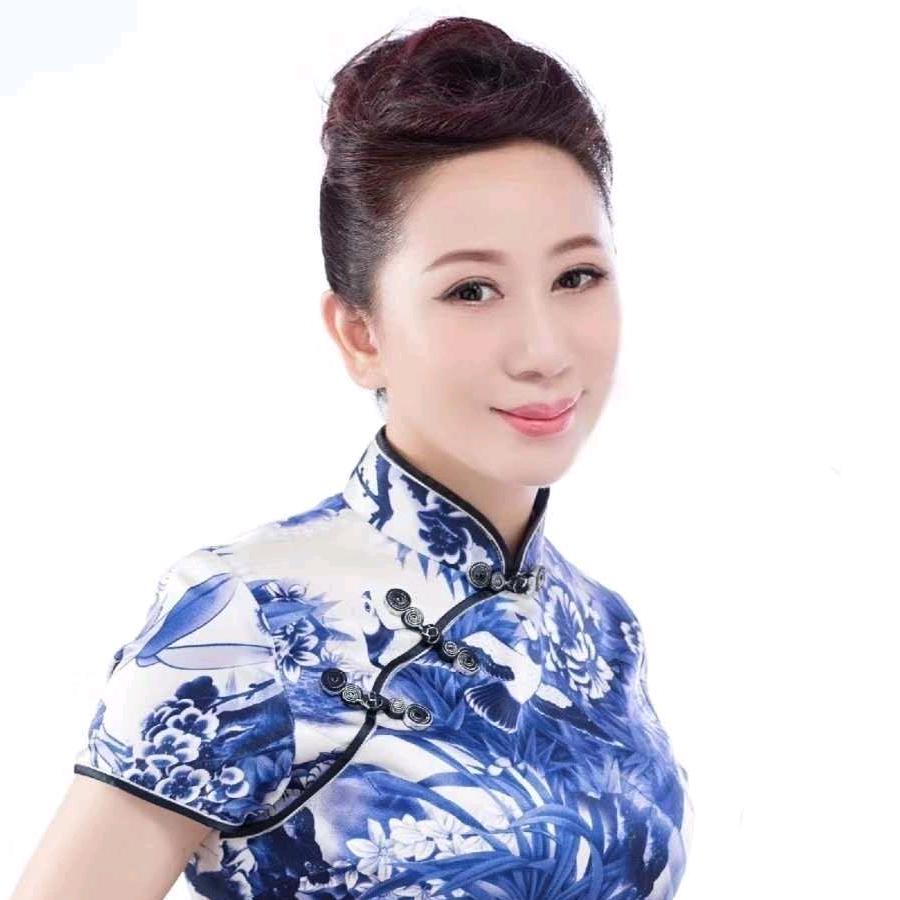 张鹤瑶女生健康美丽