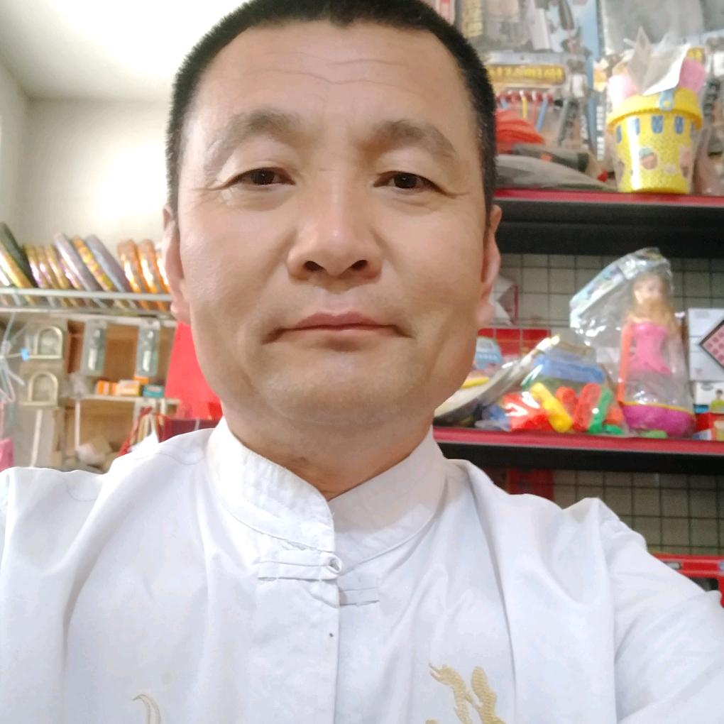 吴月常，月常超市