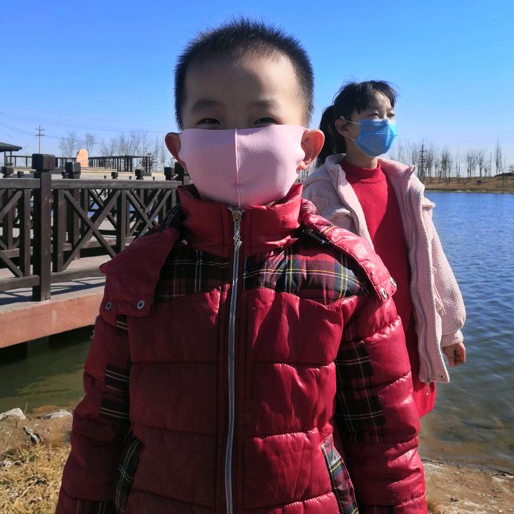 不再年轻