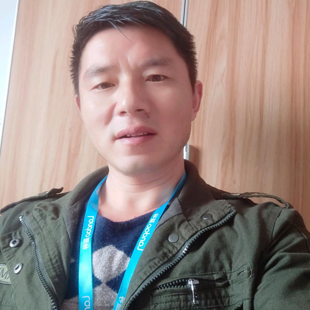杨小忠