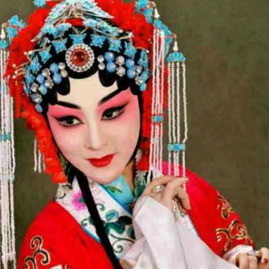 英子