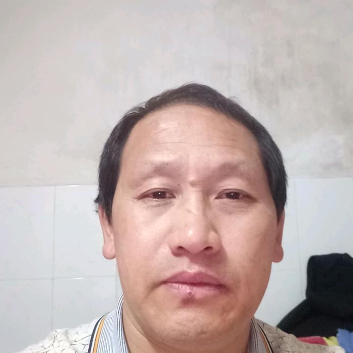 秦乃洪