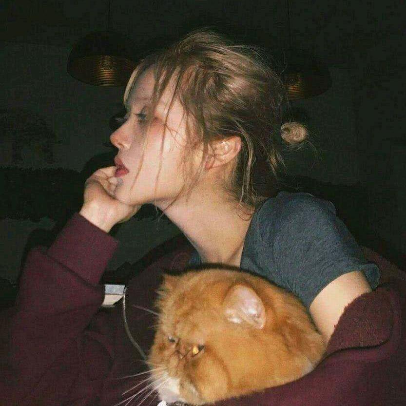 是利娜吖♥