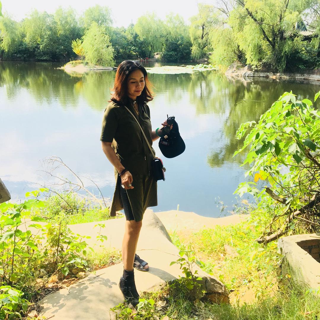 西域盛纺织 庞琪