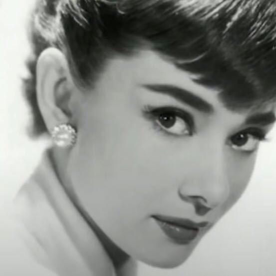 来自蜀地的小女子😄