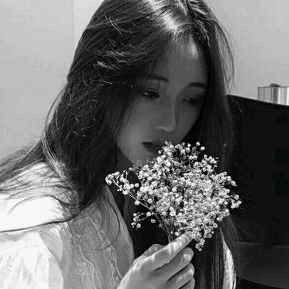 哆啦A梦😘