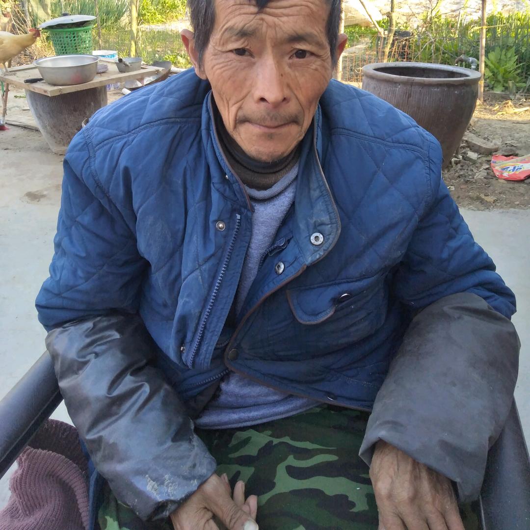 吴权