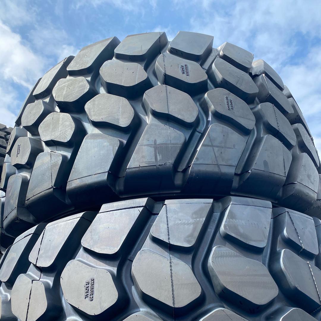杭州铲车轮胎批发