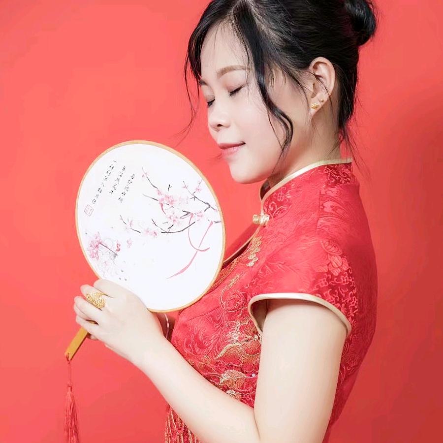 化州市珠宝买卖妮子