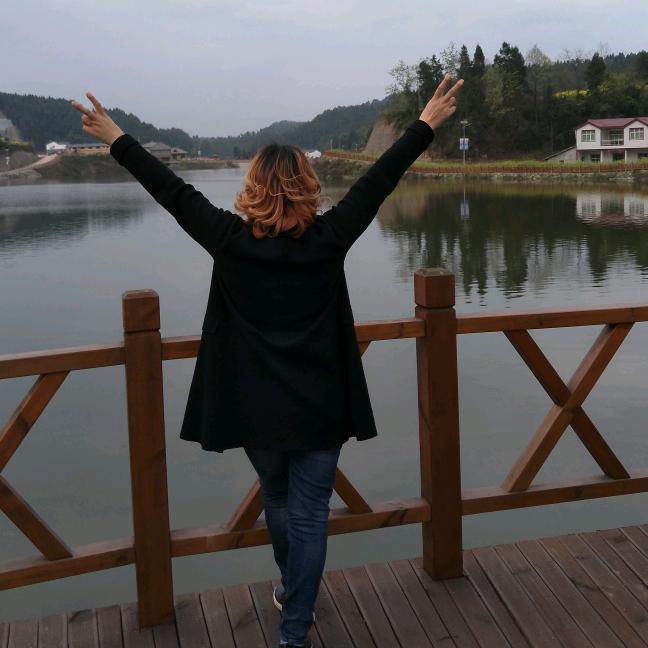 🐶ℳღ🌻雪燕M🍓²º²3࿐