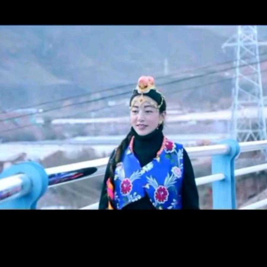 昌都卓玛😍