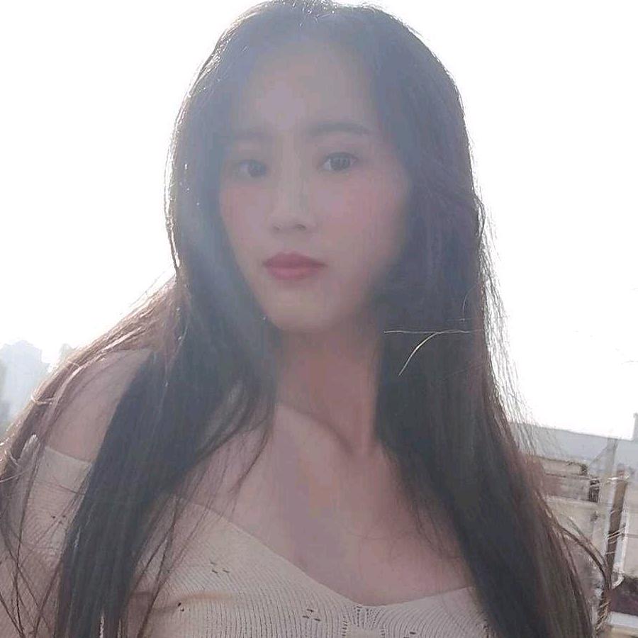 是虫虫吖.💭™