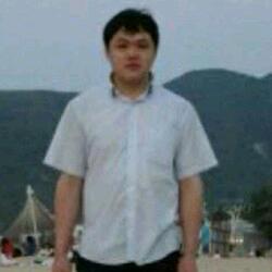 陈小彬（丑萌芽）