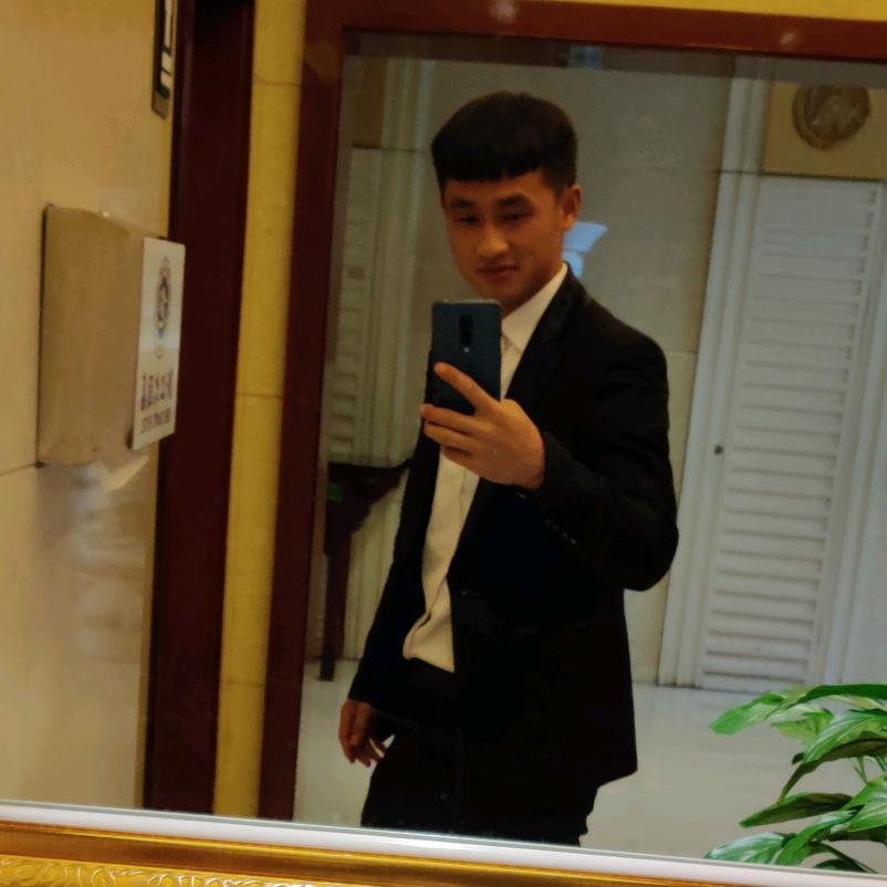 嚴励悠錢