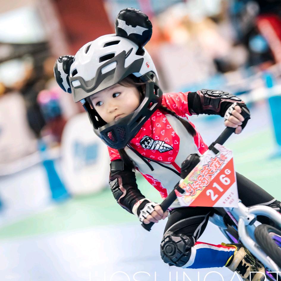 女骑手茜茜@抖音