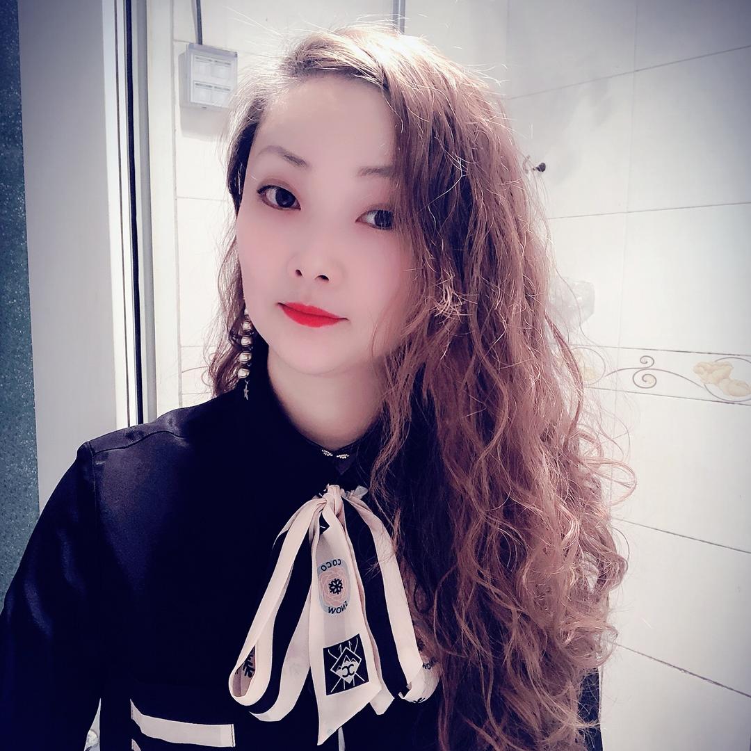 单眼皮姐姐