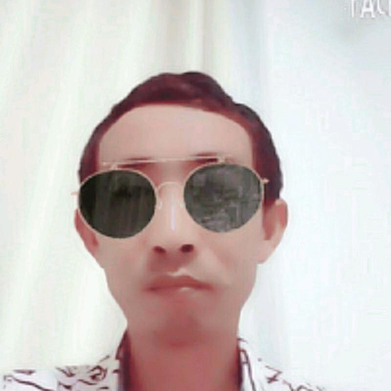 隔壁老王哥