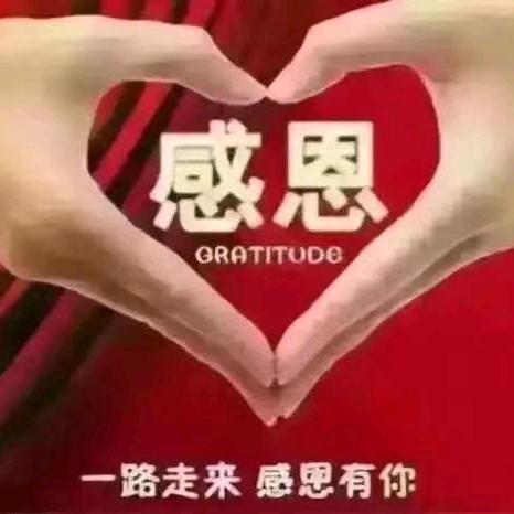 街中背影