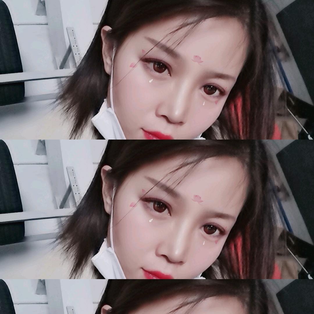 三个娃的漂亮妈妈