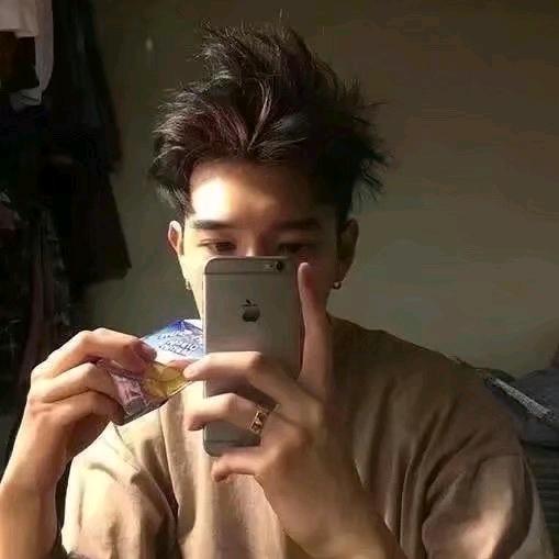 胤泥