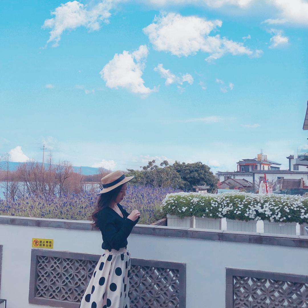 娜娜爱穿搭
