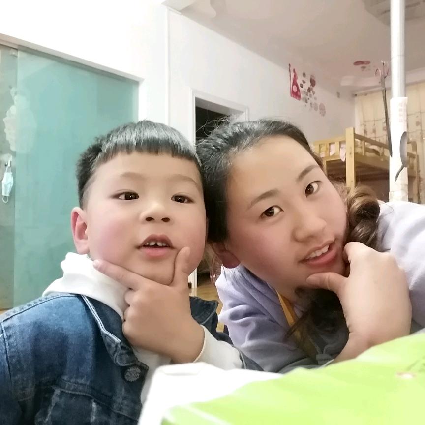 阳阳