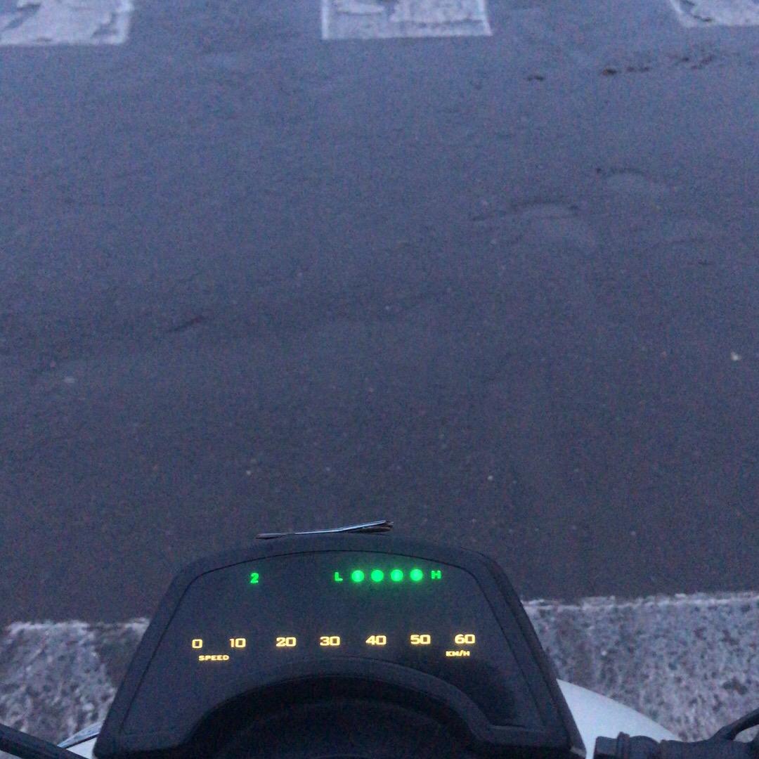 转身遇雨