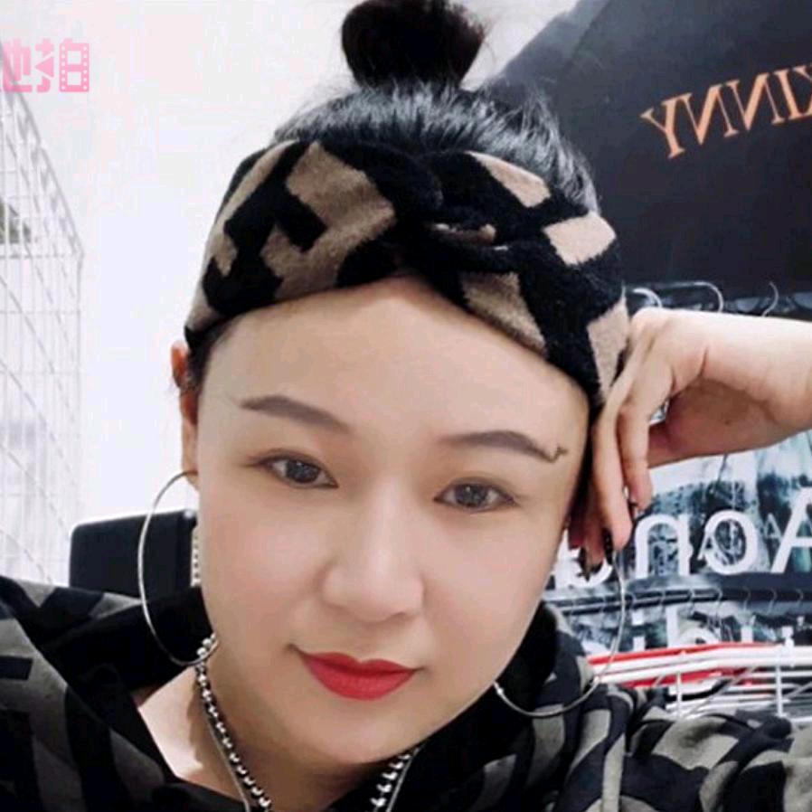 晚风吹向海