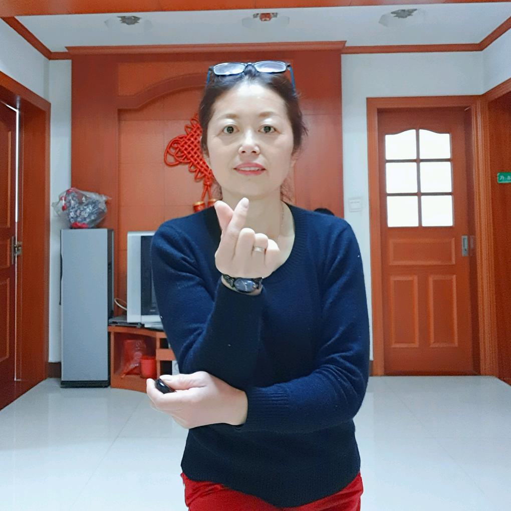 曳步舞美美(香)898收学员带徒弟