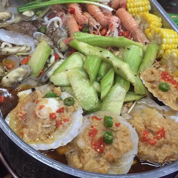 默默