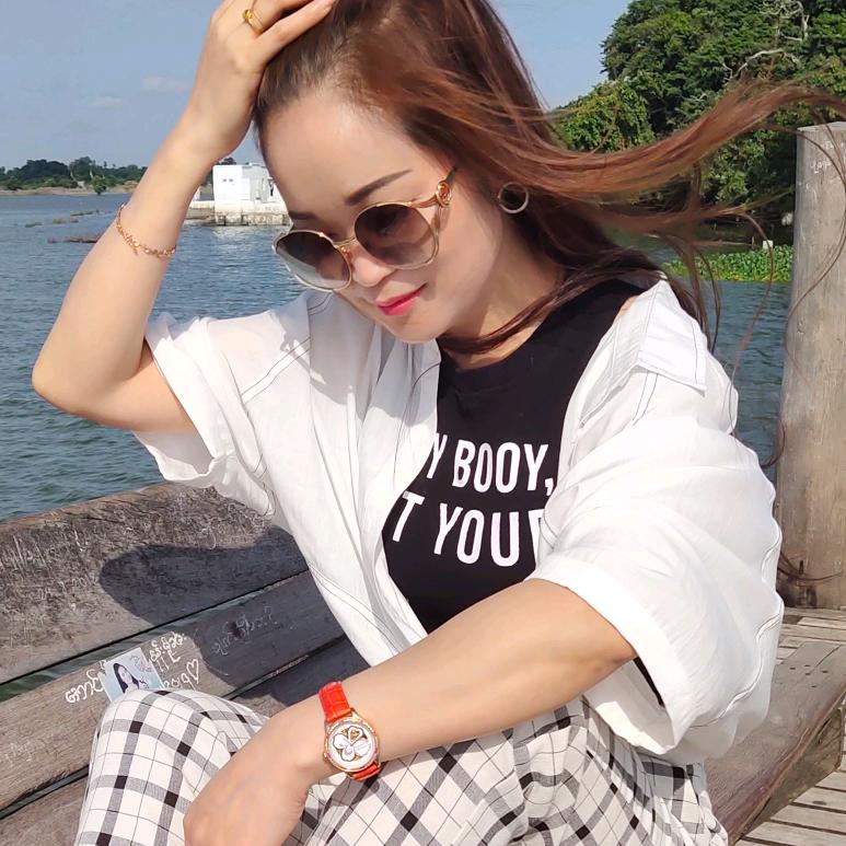 罗小静