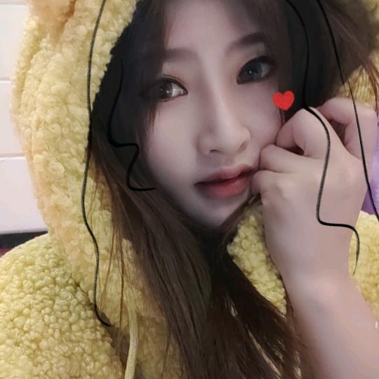 小妖精财源滚滚来，越来越漂亮，身体健康