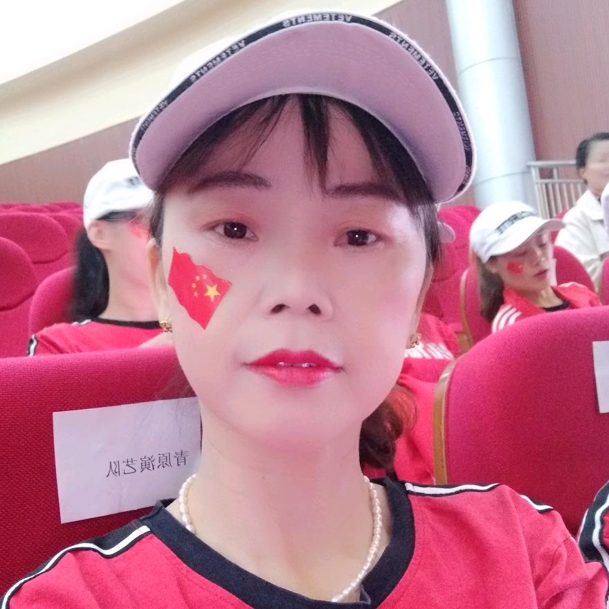 吉安桥下曳舞团，香香