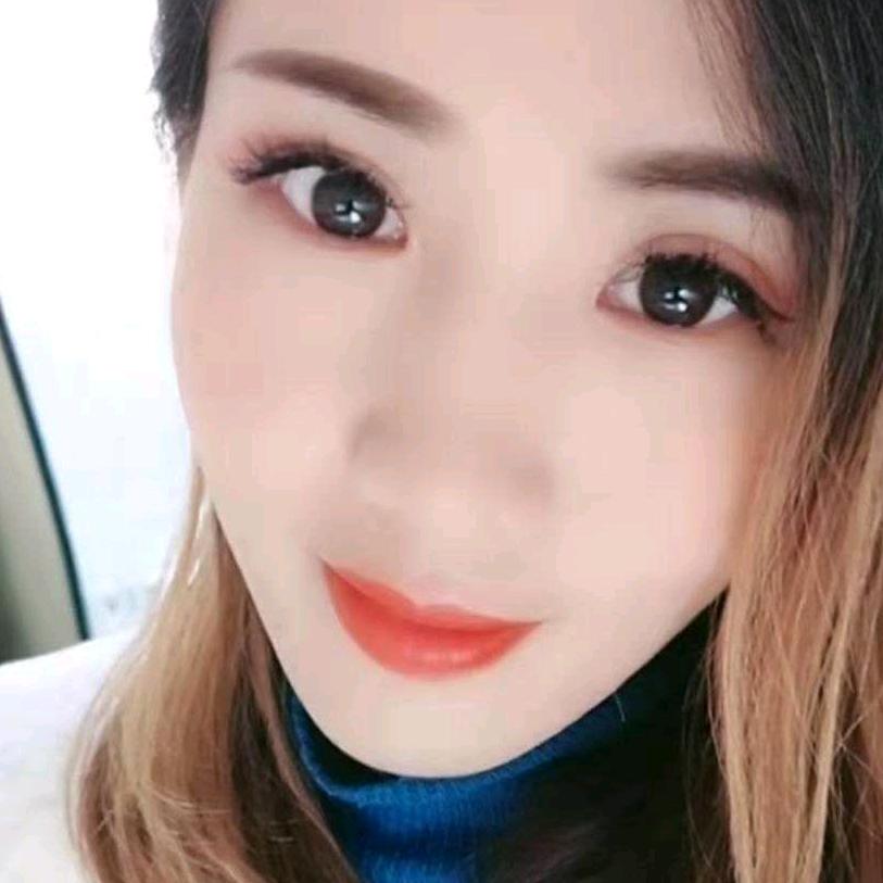 @小小茜