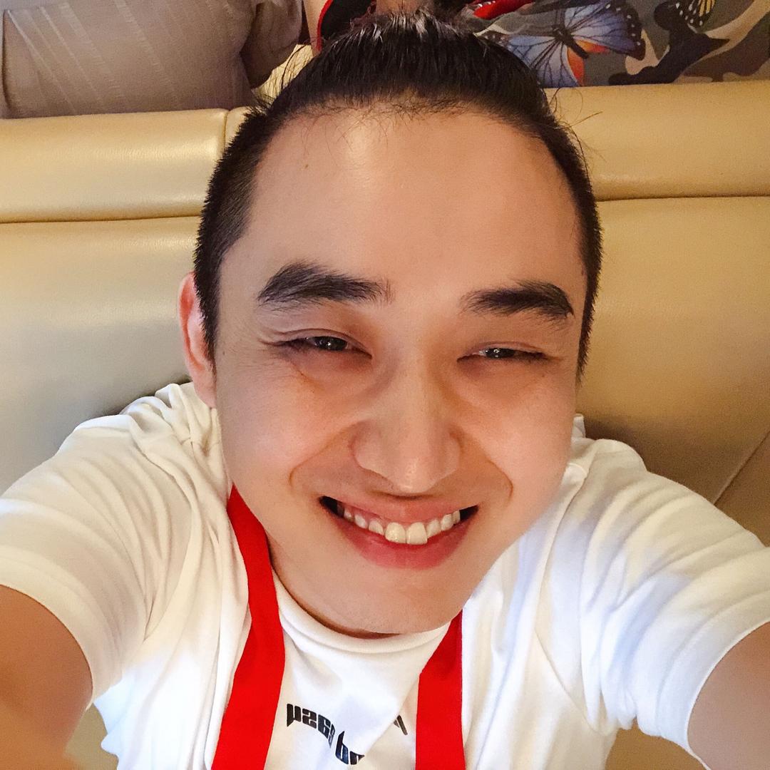 刘溜胖了呀