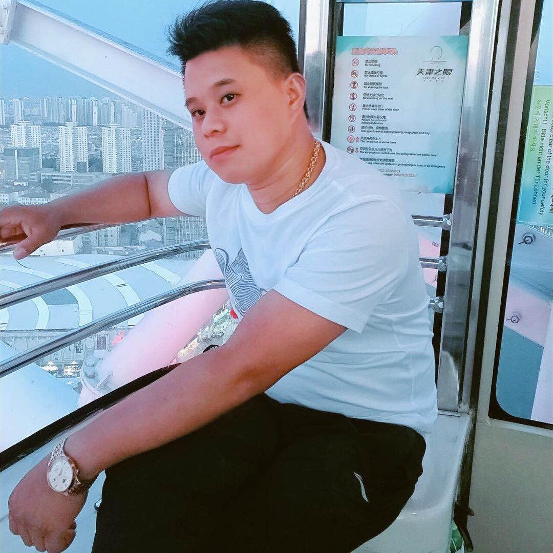 @摩旅  路亚 青年