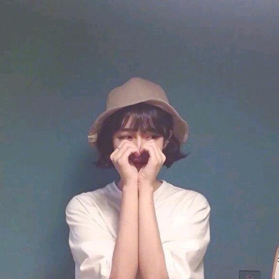 凉眸