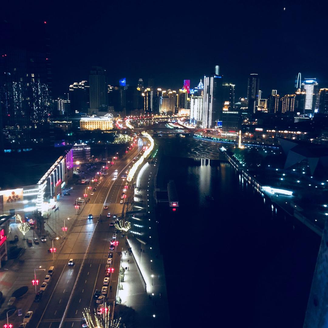 沈小小沈