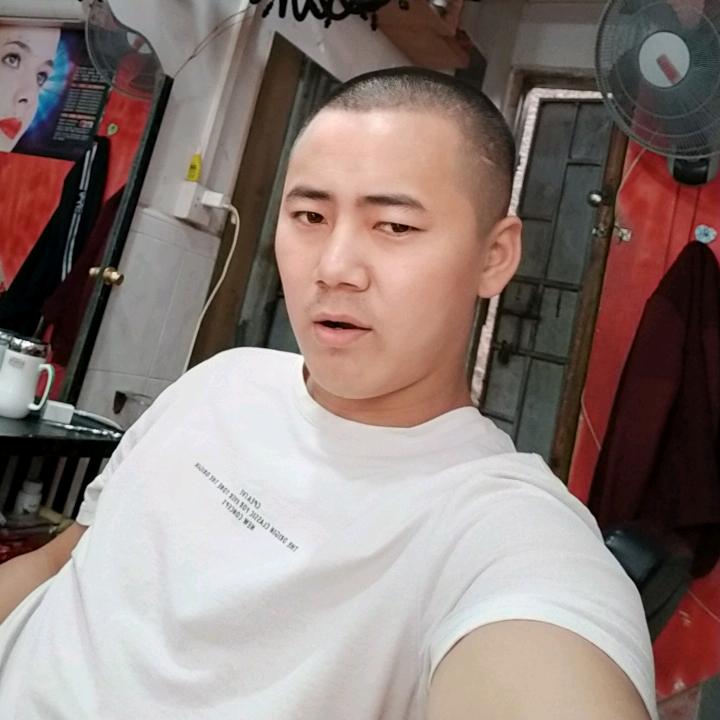 河南小哥
