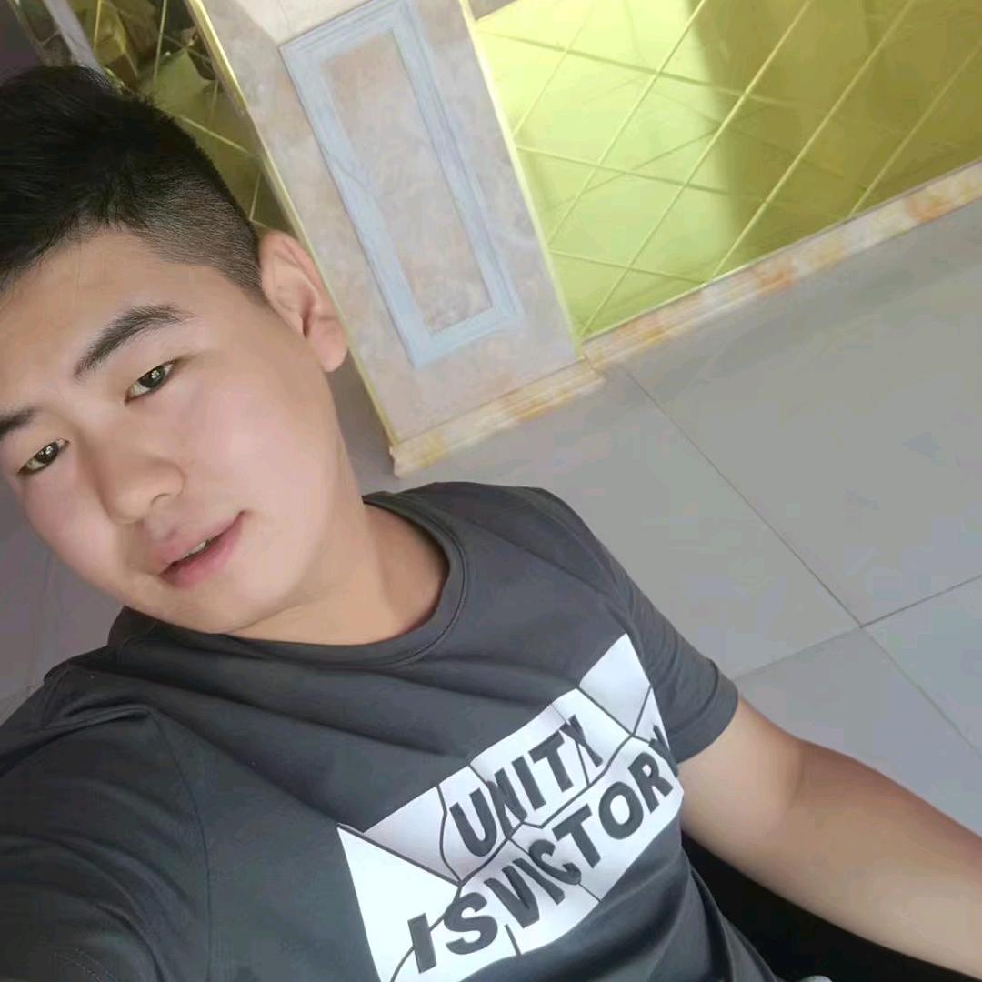 爱骑行的端木妙思