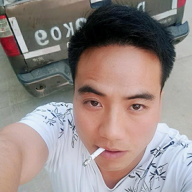 单身小石哥
