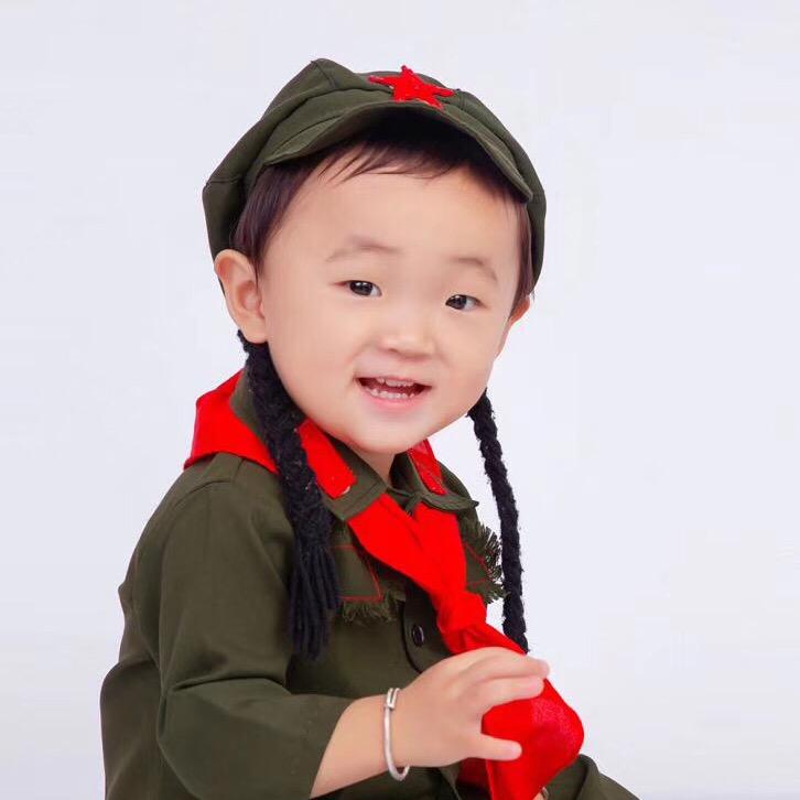 小童星艺术 卢老师