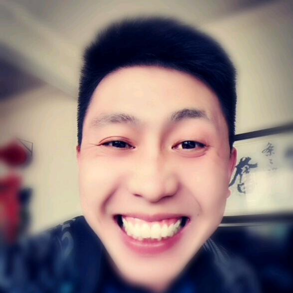 伟•伟哈哈笑