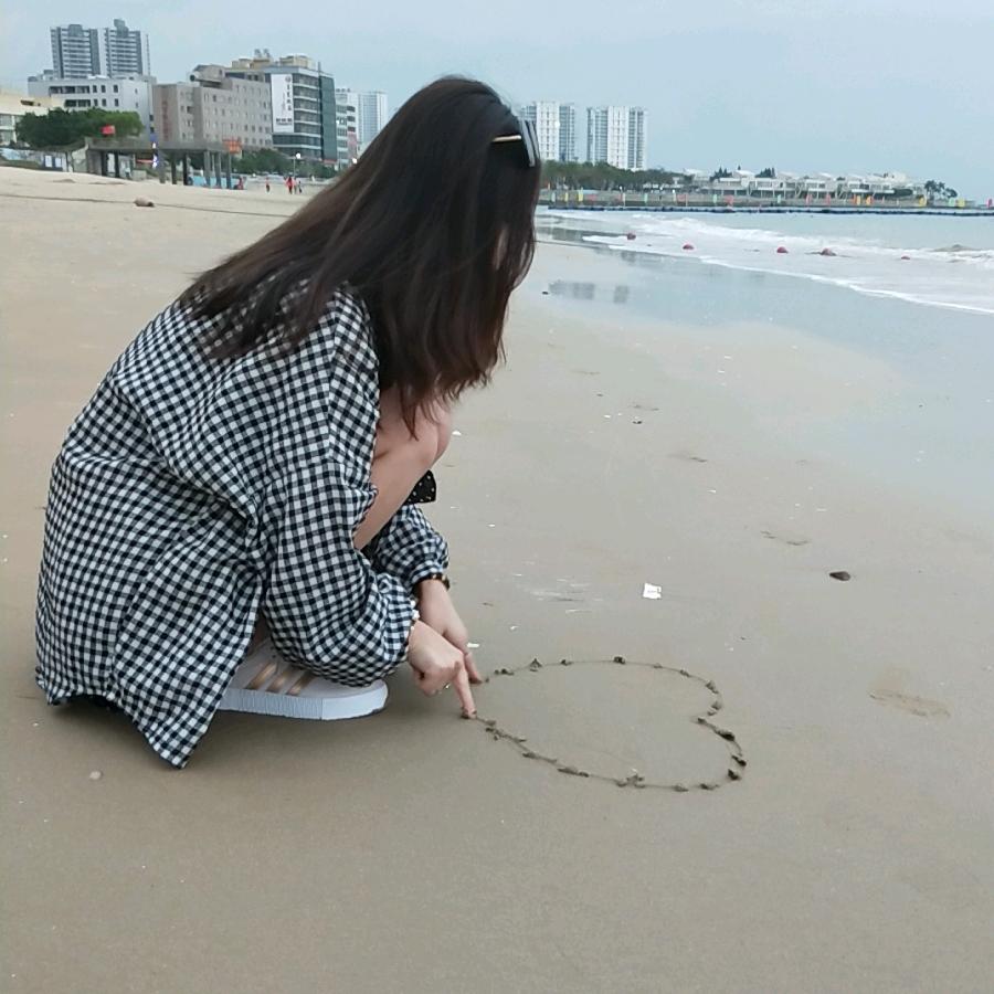 艳妮^_^《老庙张不够鼓舞团》