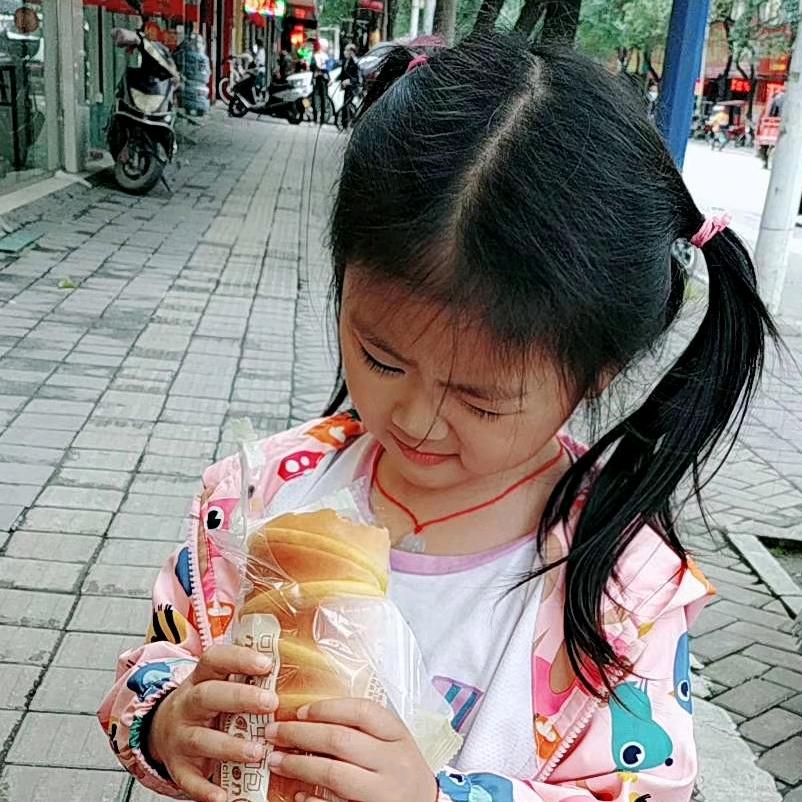 楚楚.拾忆花艺