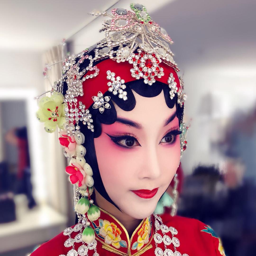 京剧演员李文文