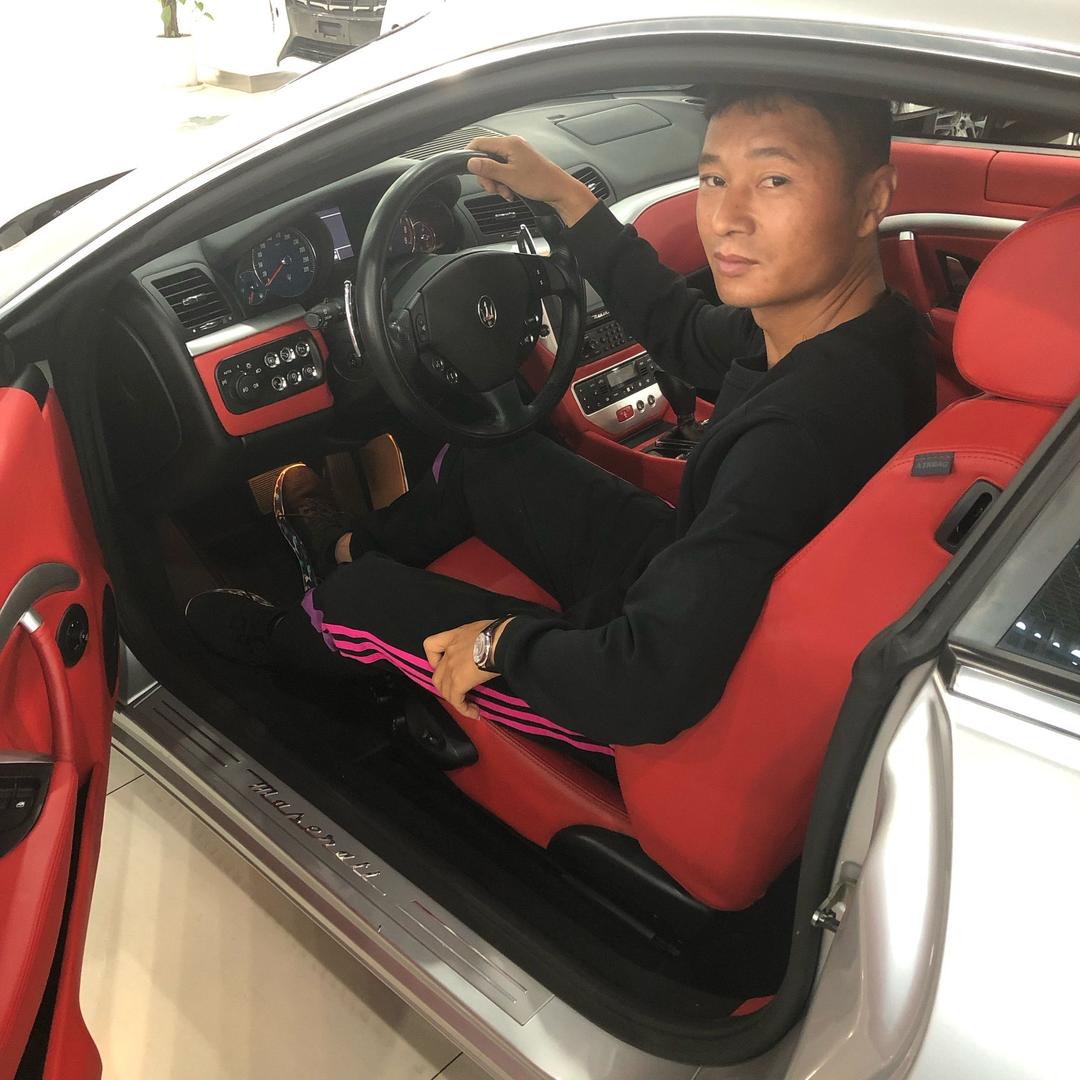 狂车族周彦宏的视频。