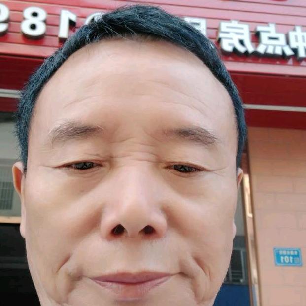 刘仁济/开心快乐每一天🌷🌷🌷