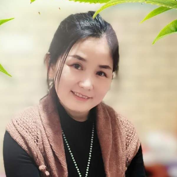 月瑶